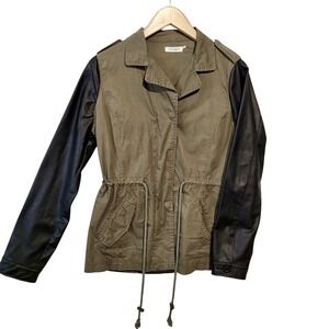 Blu Pepper Women's Cargo Jacket With Faux Leather Sleeves‎ Size M